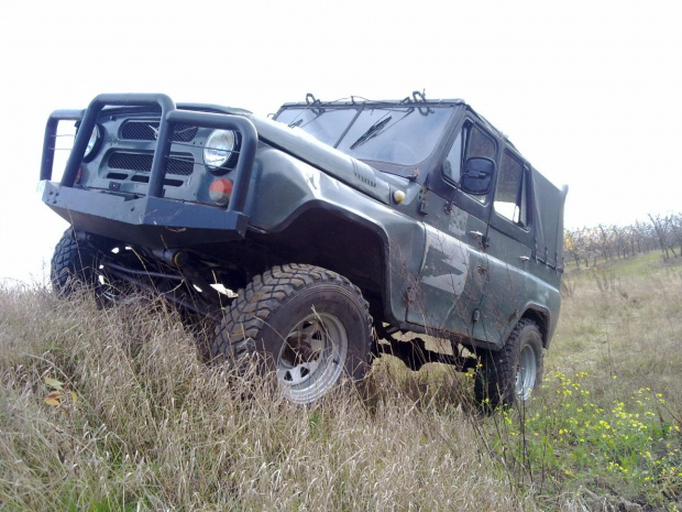 UAZ 31512