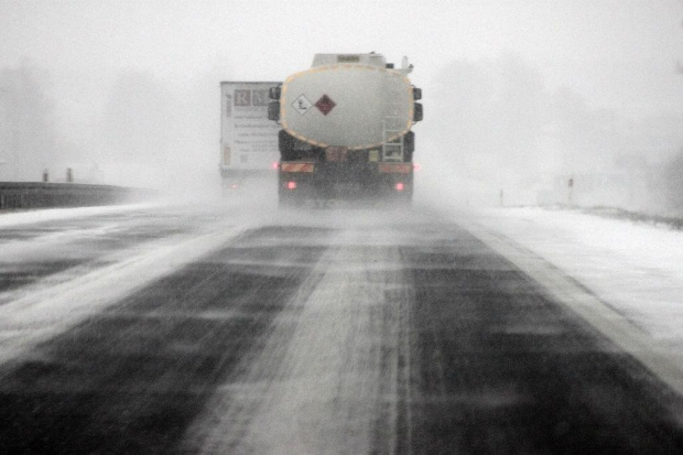 17.03.2014 dzisiejszy poranek o 6 rano z temp. -2, tak wyglądała trasa z Łomży do Białegostoku